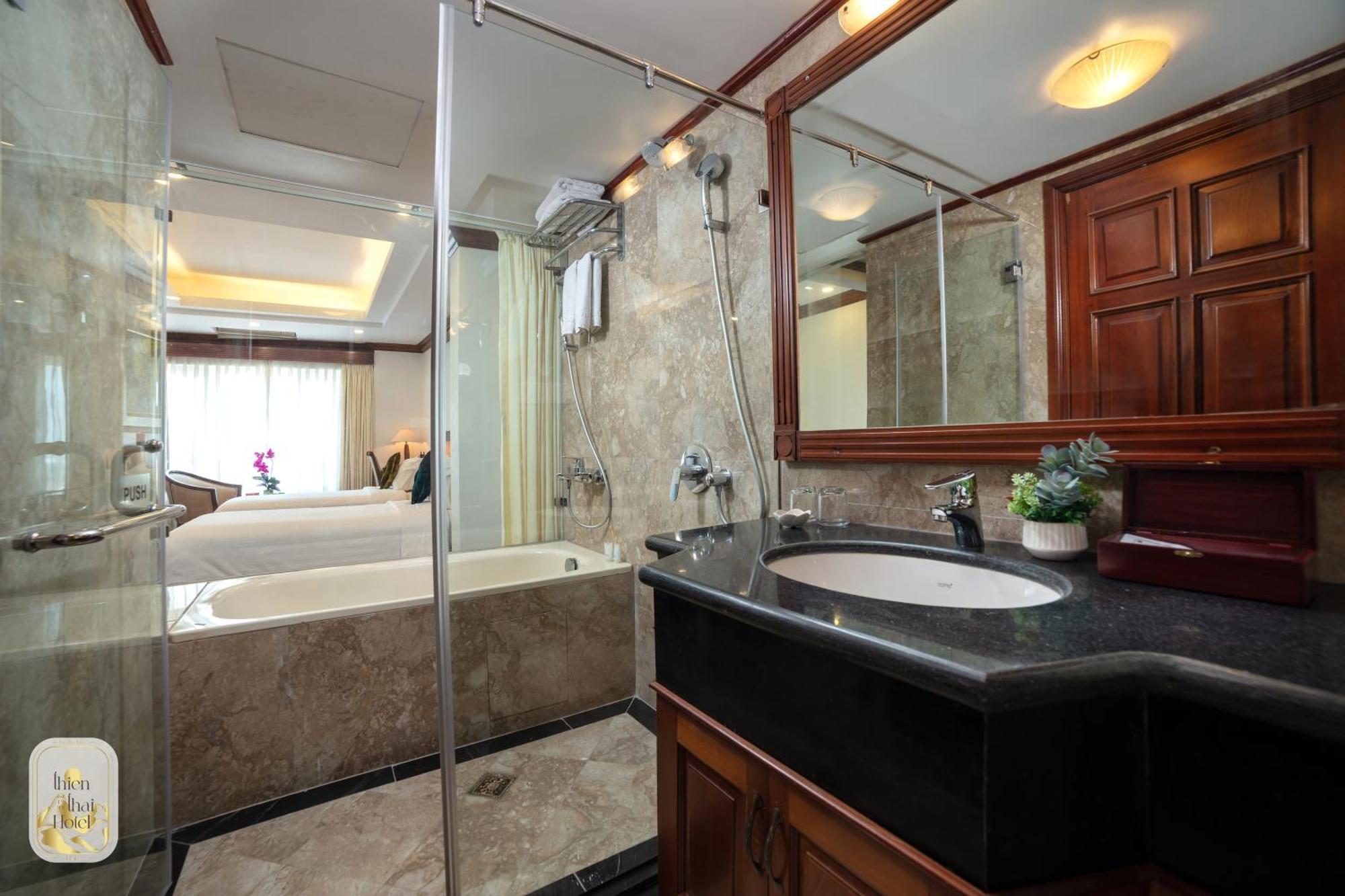Thien Thai Hotel & Spa Hanoi Esterno foto